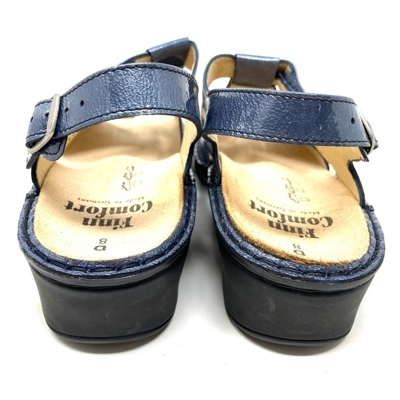 Finn Comfort Adana Dark Blue Patent Leather Sandals - Picture 5 of 8